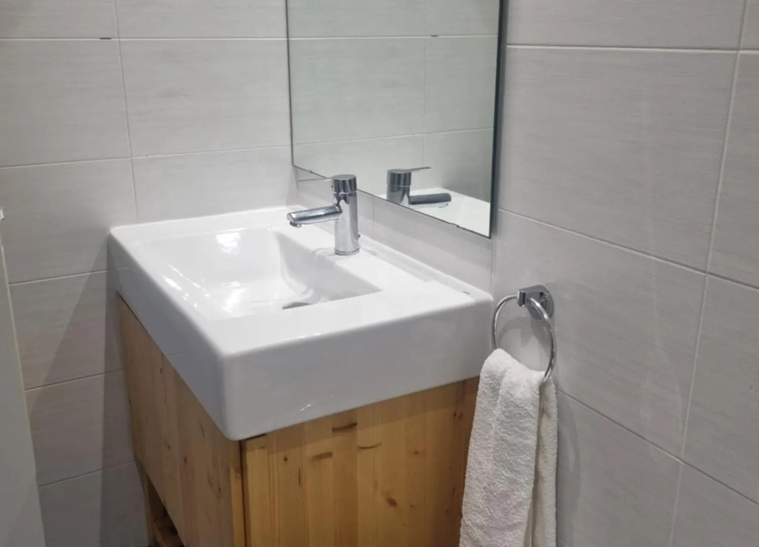 1 Habitacion Matrimonial Privada Con Bano Incluido Barcelona 0*,